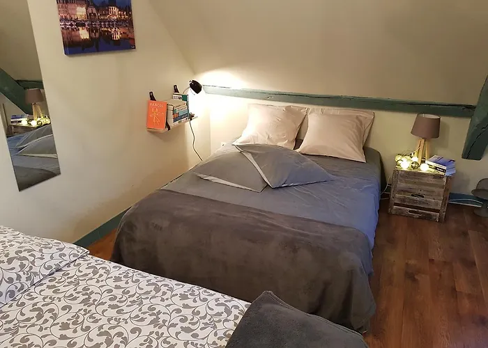 小括号公寓 翁弗勒尔