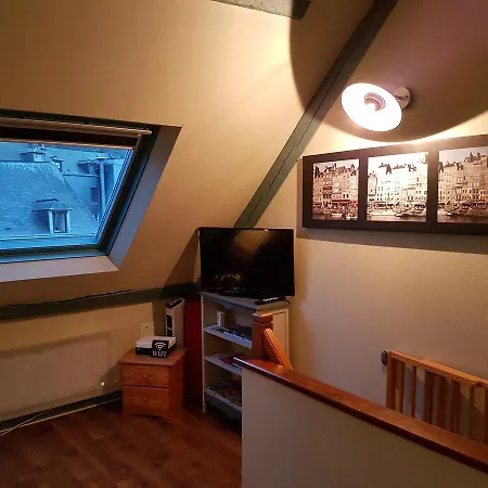 La Petite Parenthese Daire Honfleur